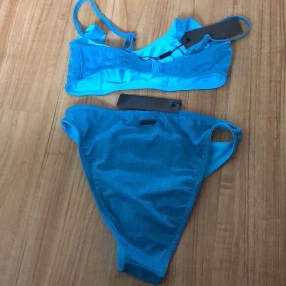 TRIANGL ELLA SAMPHIRE NWT INCLUDES BAG 💙 - Picture 5 of 6